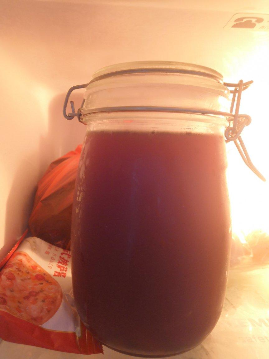 古法熬制酸梅汤（此方几乎无中药味孩子非常喜欢喝）