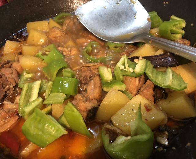 新疆大盘鸡(个人改良版)的做法