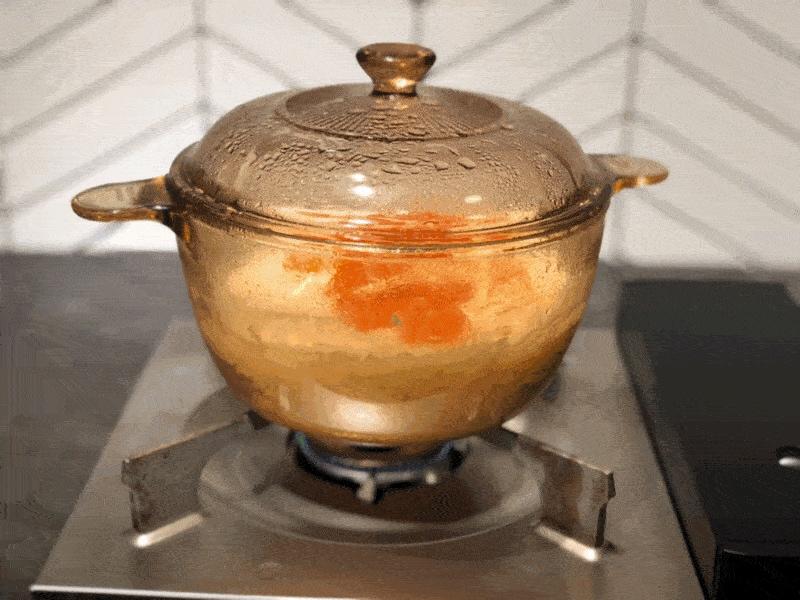 咸蛋黄煲仔饭的做法