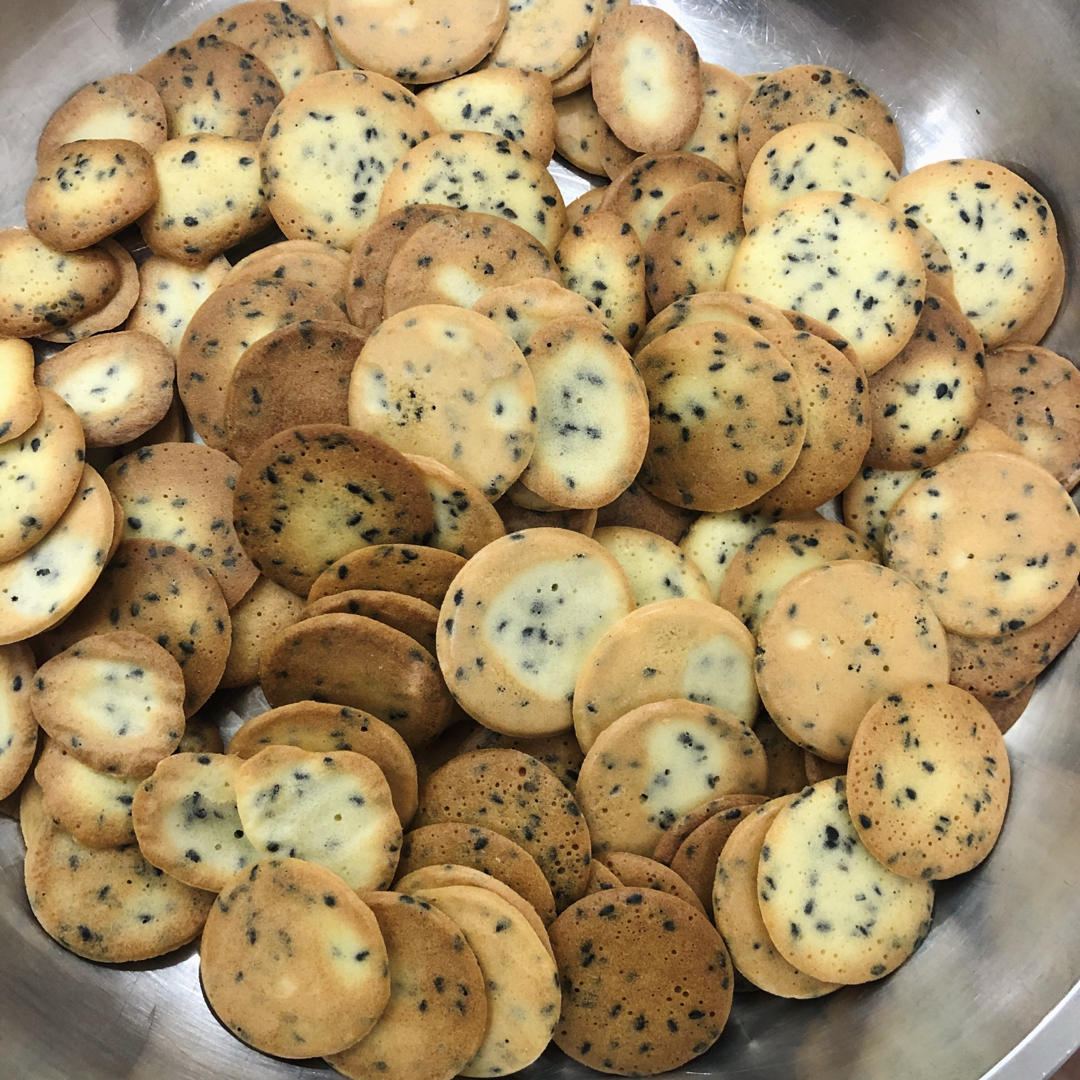 鸡蛋薄脆小饼干🥚（用料少，步骤简单）