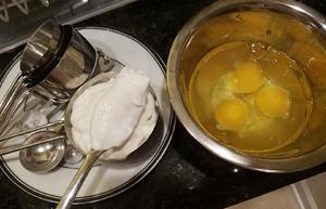 葡萄干酸奶蛋糕(免打蛋)的做法 步骤2
