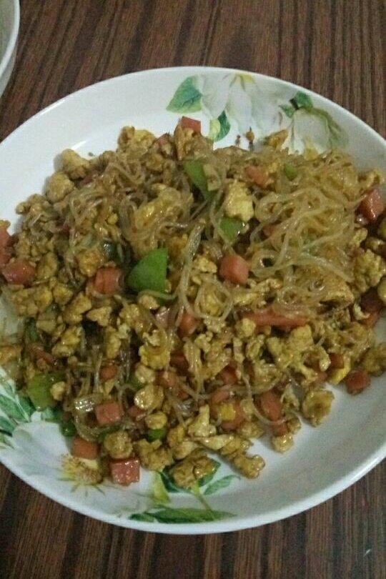 鸡蛋炒粉丝