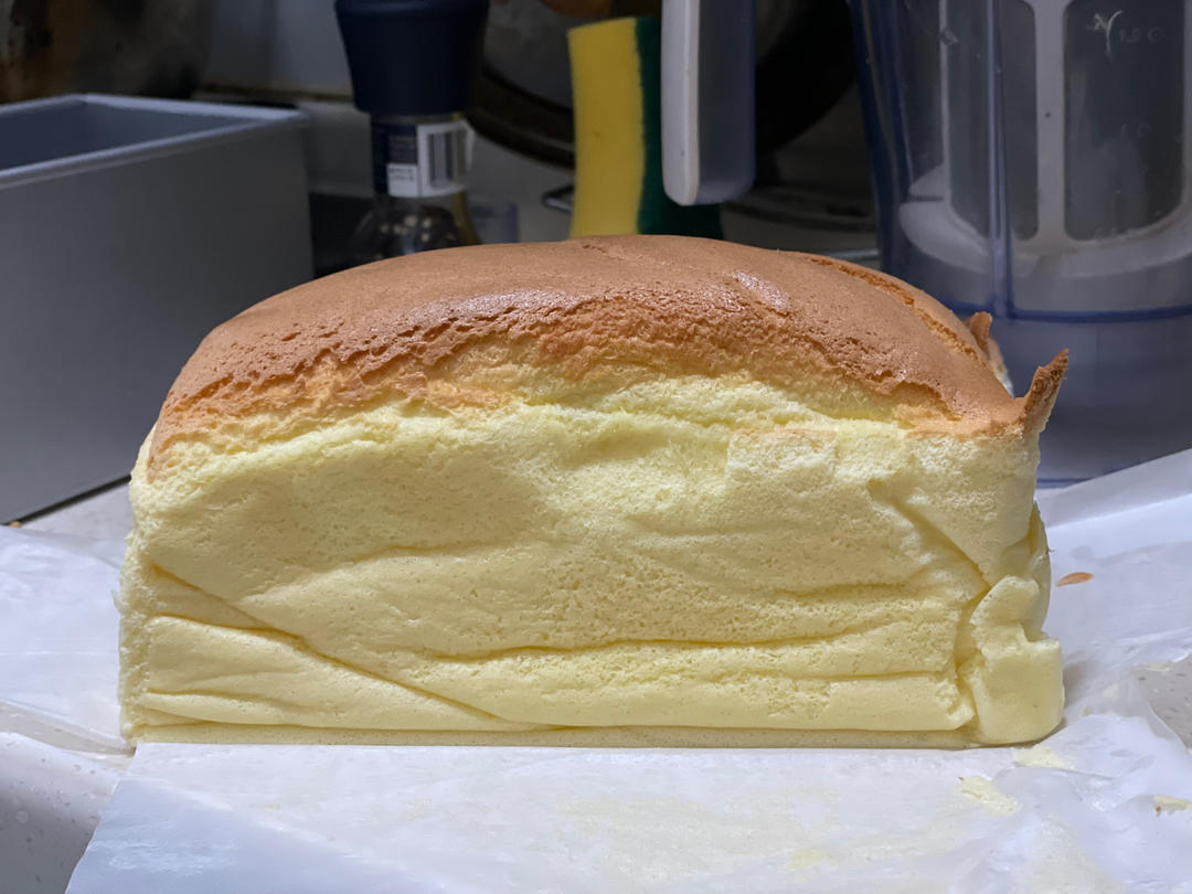 堪比柯基屁股
爆浆芝士🧀古早蛋糕