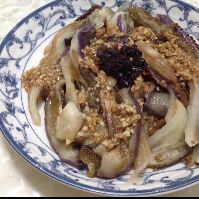 蒜泥手撕茄子