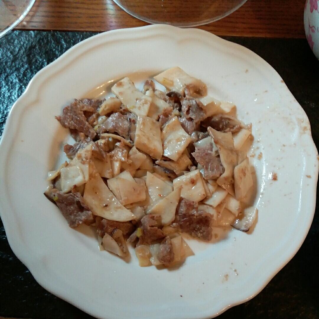 杏鲍菇炒牛肉