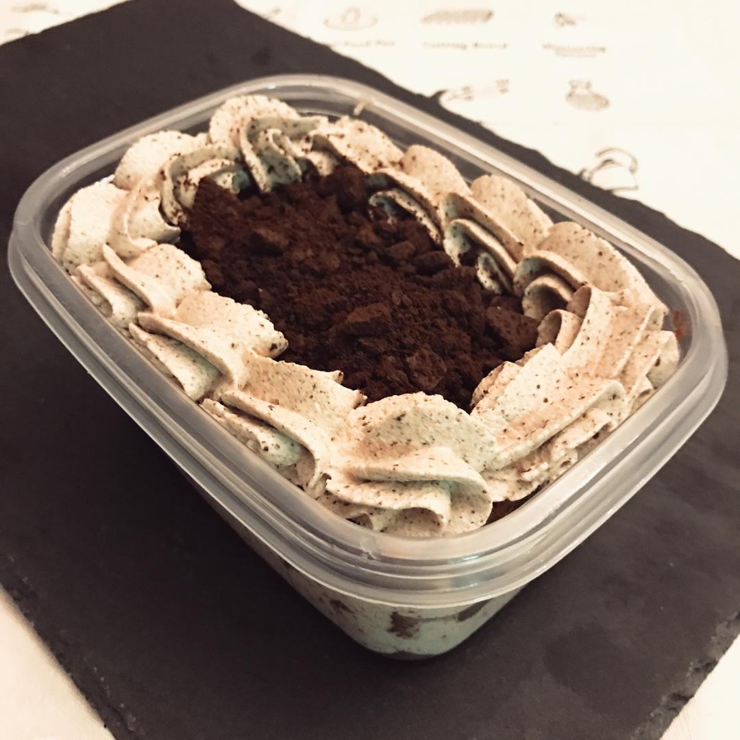 好吃到流泪的奥利奥咸奶油盒子蛋糕