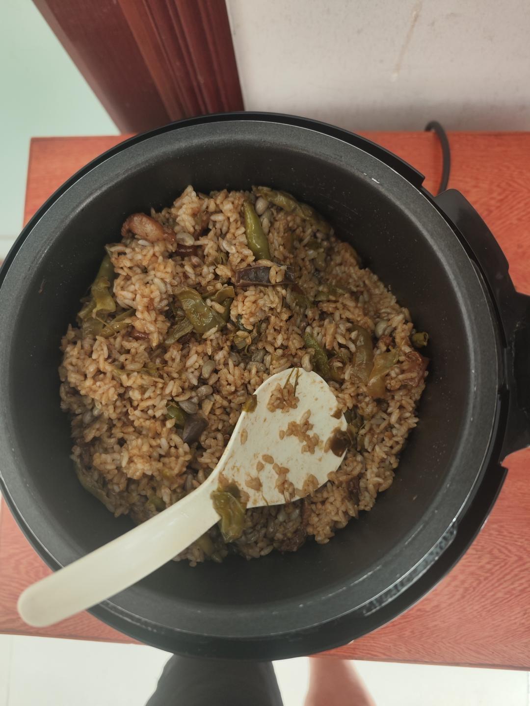 地豇豆子干饭的做法