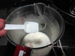奶香南瓜糊烩意粉（简易豆浆机版南瓜糊）的做法 步骤4