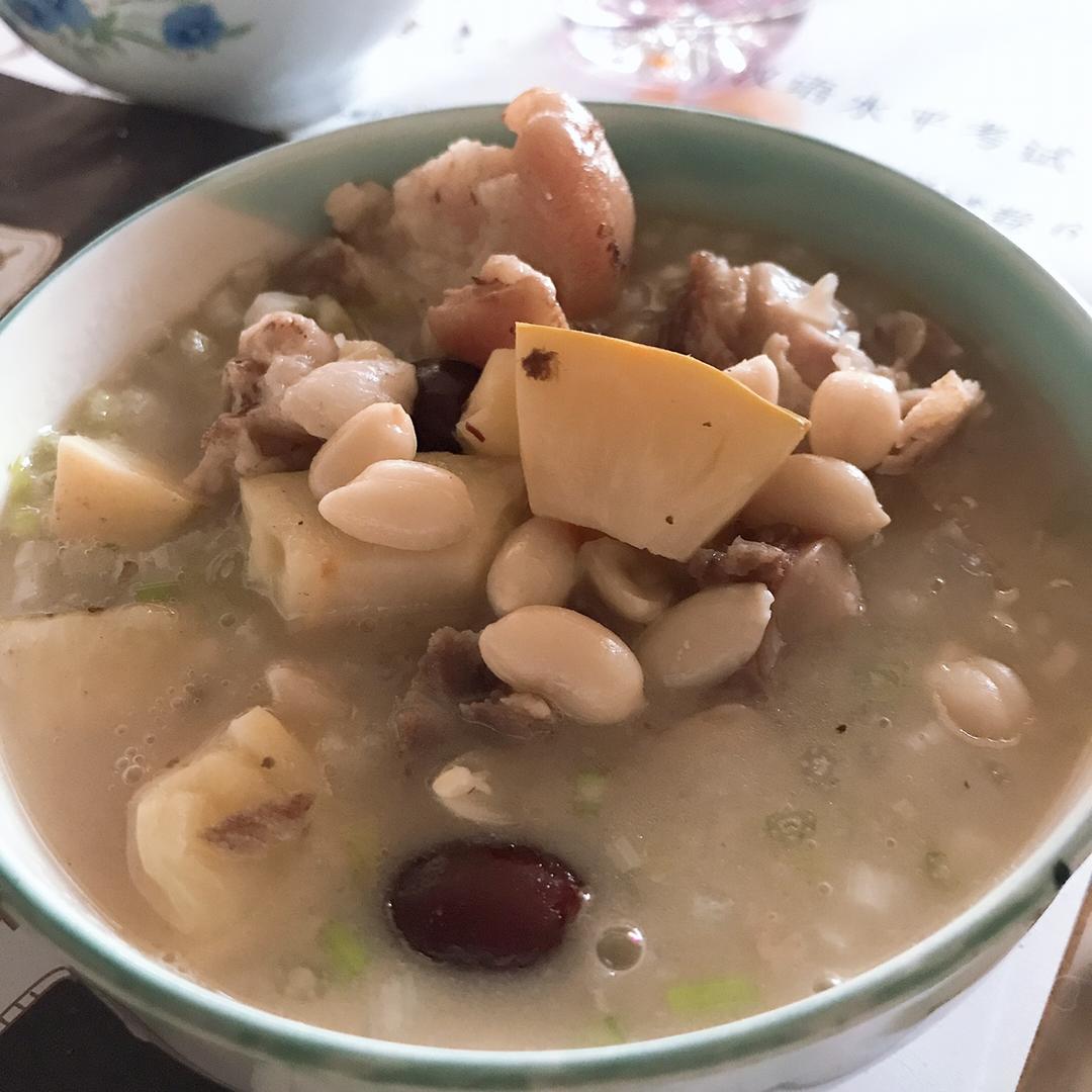 酸木瓜猪脚汤