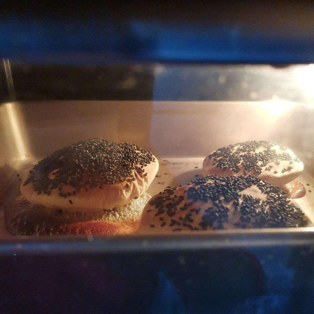 潜水艇空心大饼