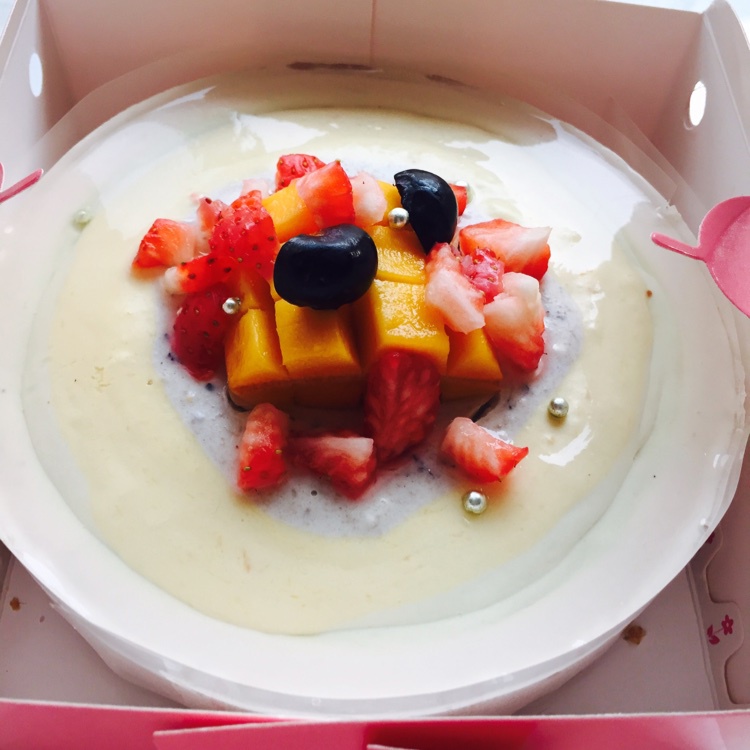 芒果酸奶慕斯加镜面 （8寸）