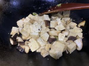 【下班】【快手菜】组合—香菇炖豆腐的做法 步骤3