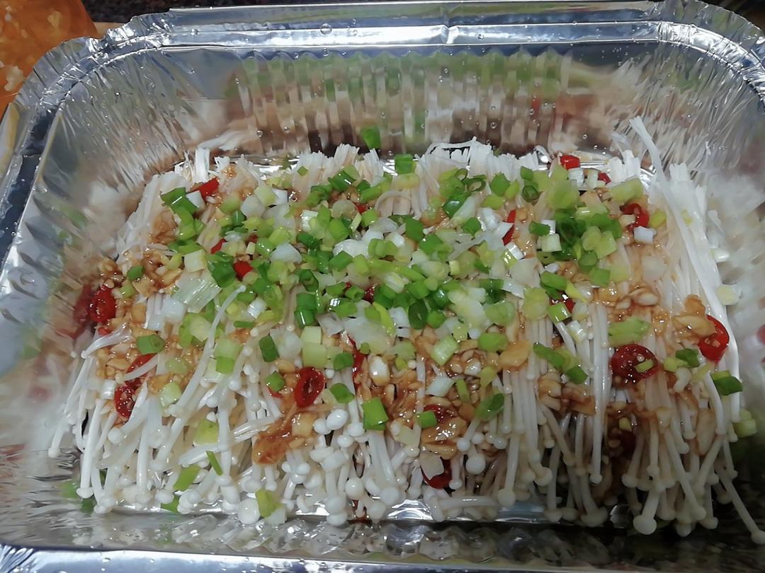 蒜蓉烤金针菇（烤箱版）
