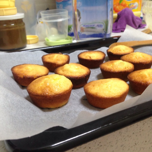 奶香迷你蛋糕仔