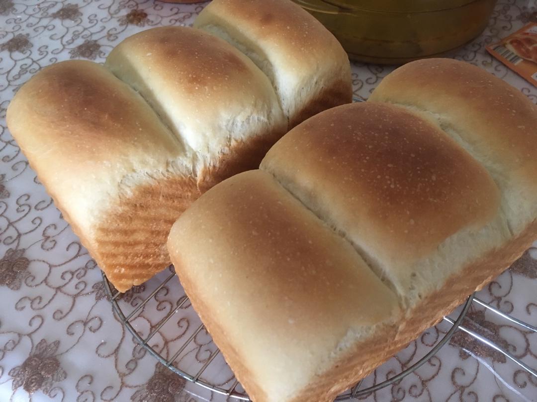 和云朵一样柔软的北海道牛奶吐司