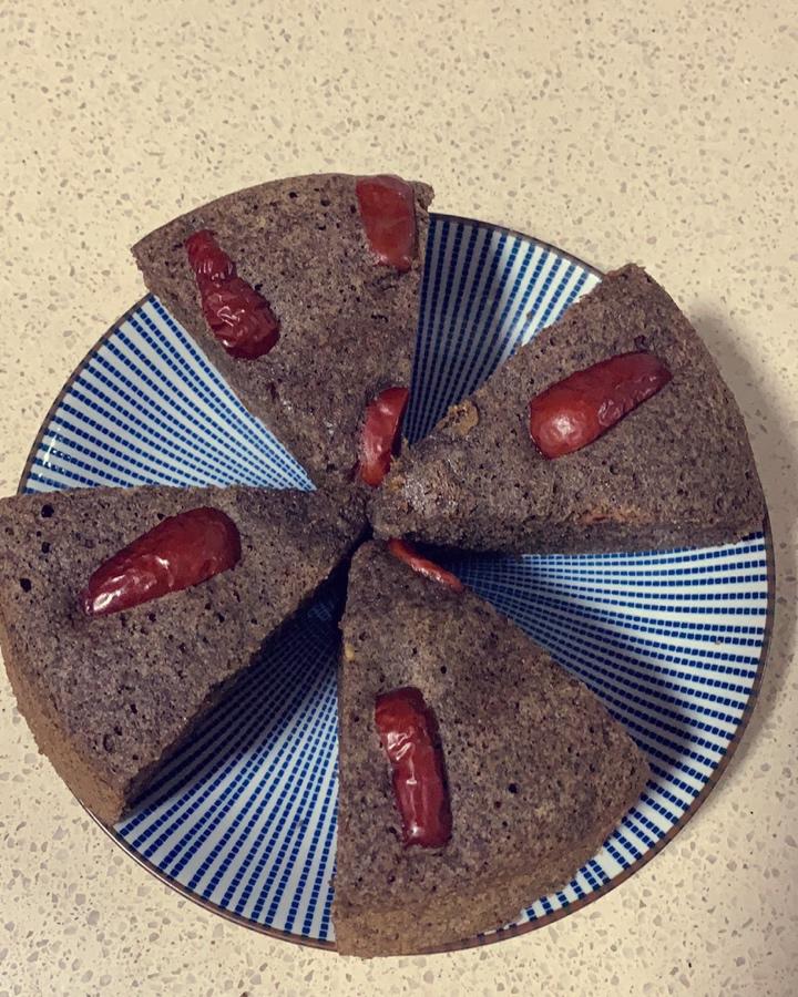 黑糖黑米糕