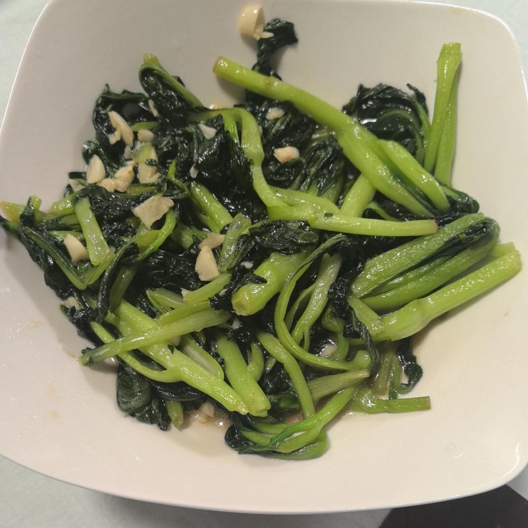 清炒鸡毛菜 清炒各种绿色