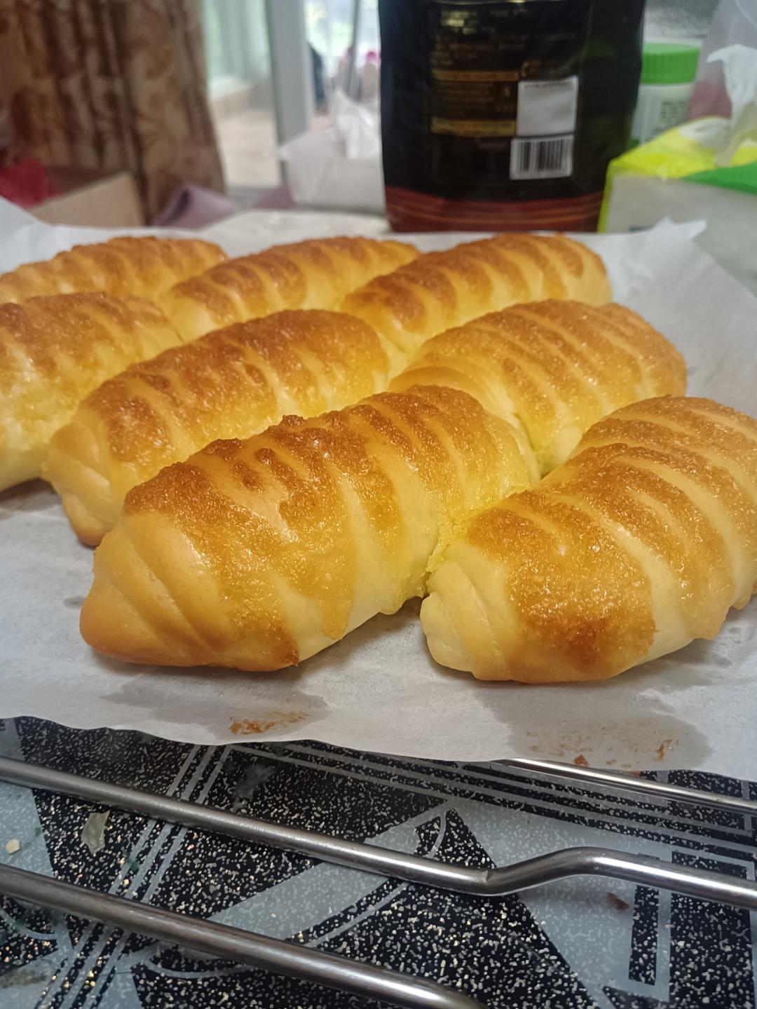 椰蓉面包这么做，不出油松软又好吃，是我理想中餐包的样子！