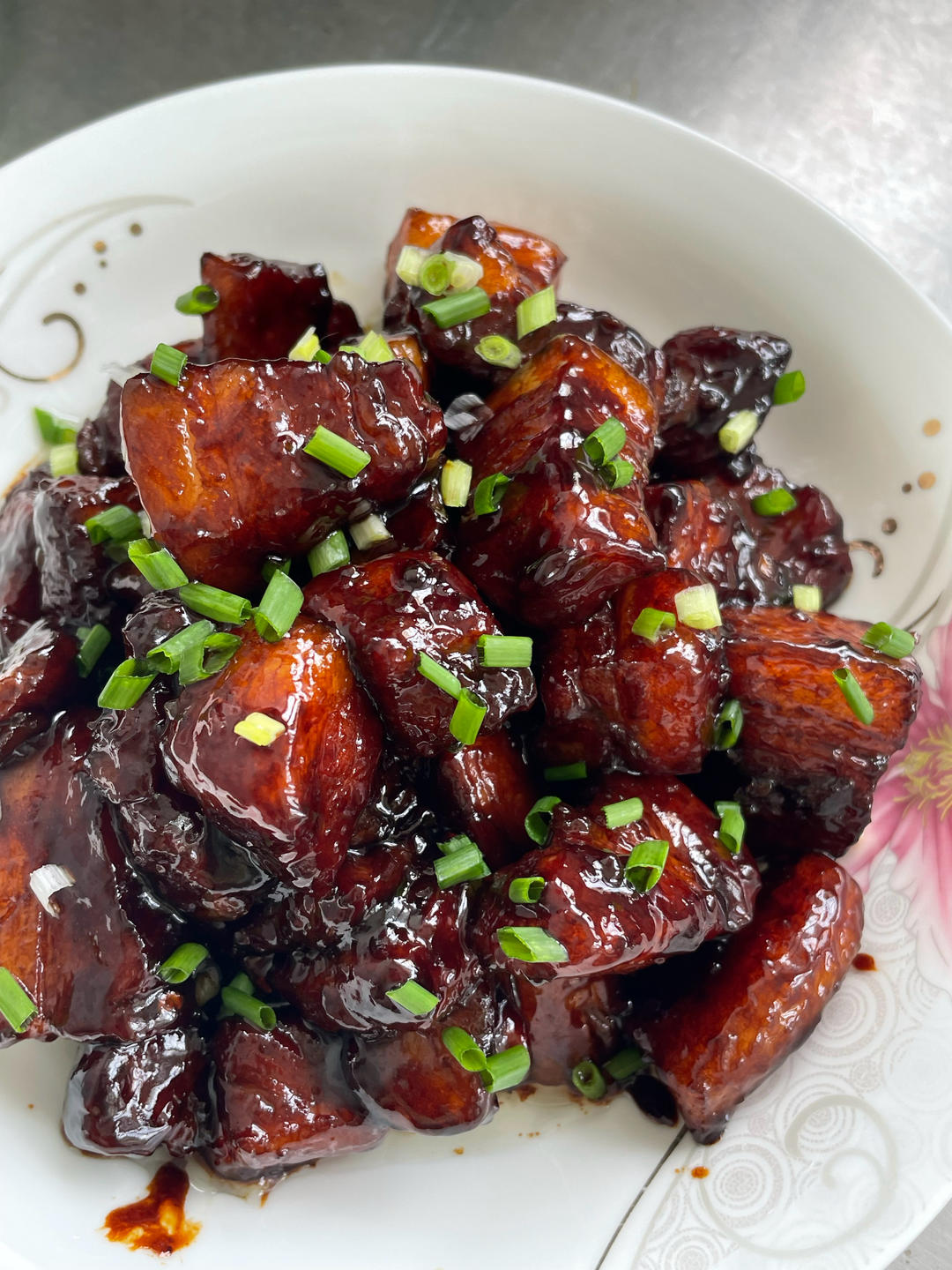 不焯水不放油的家常红烧肉