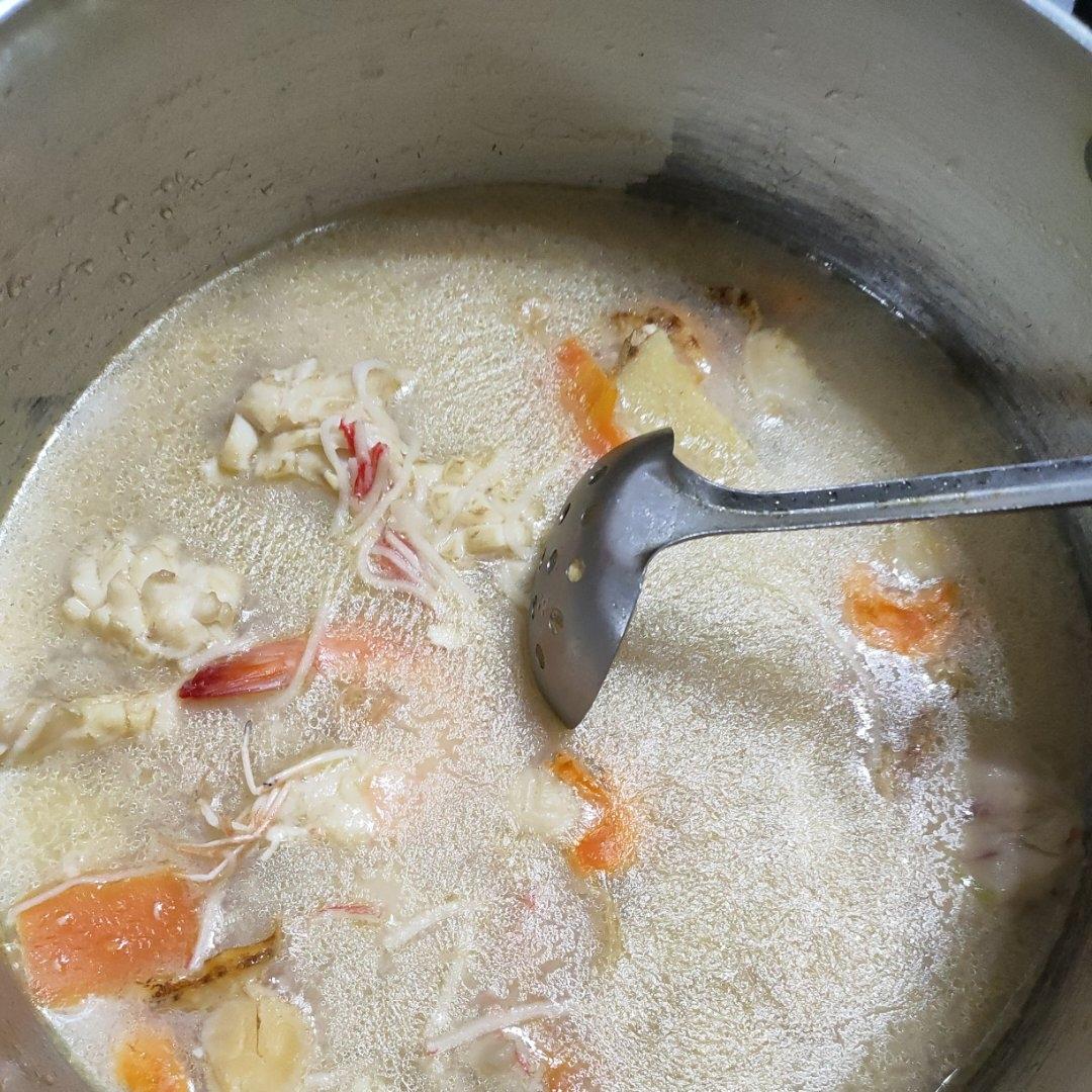 鲜得人心：八珍海鲜豆腐煲