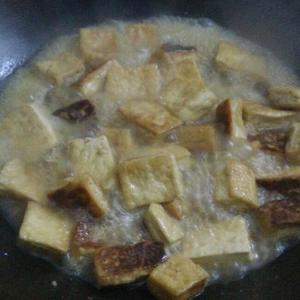 排骨焖豆腐的做法 步骤4