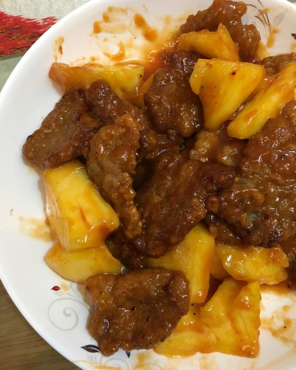 菠萝咕咾肉