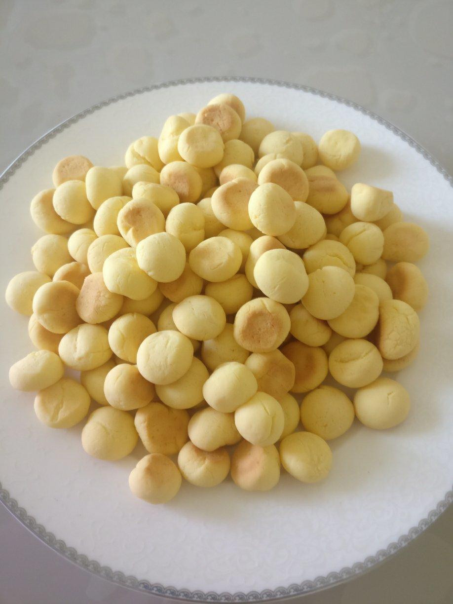 宝宝零食—酥香小馒头