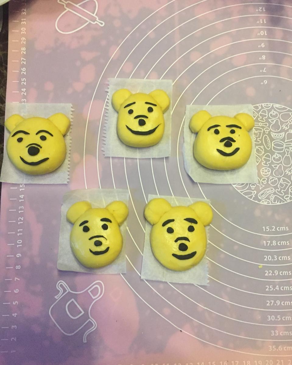维尼小熊卡通馒头（南瓜馒头）