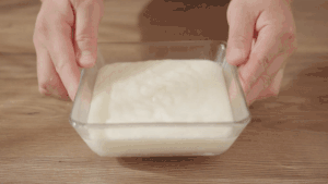 炸鲜奶【孔老师教做菜】的做法 步骤7