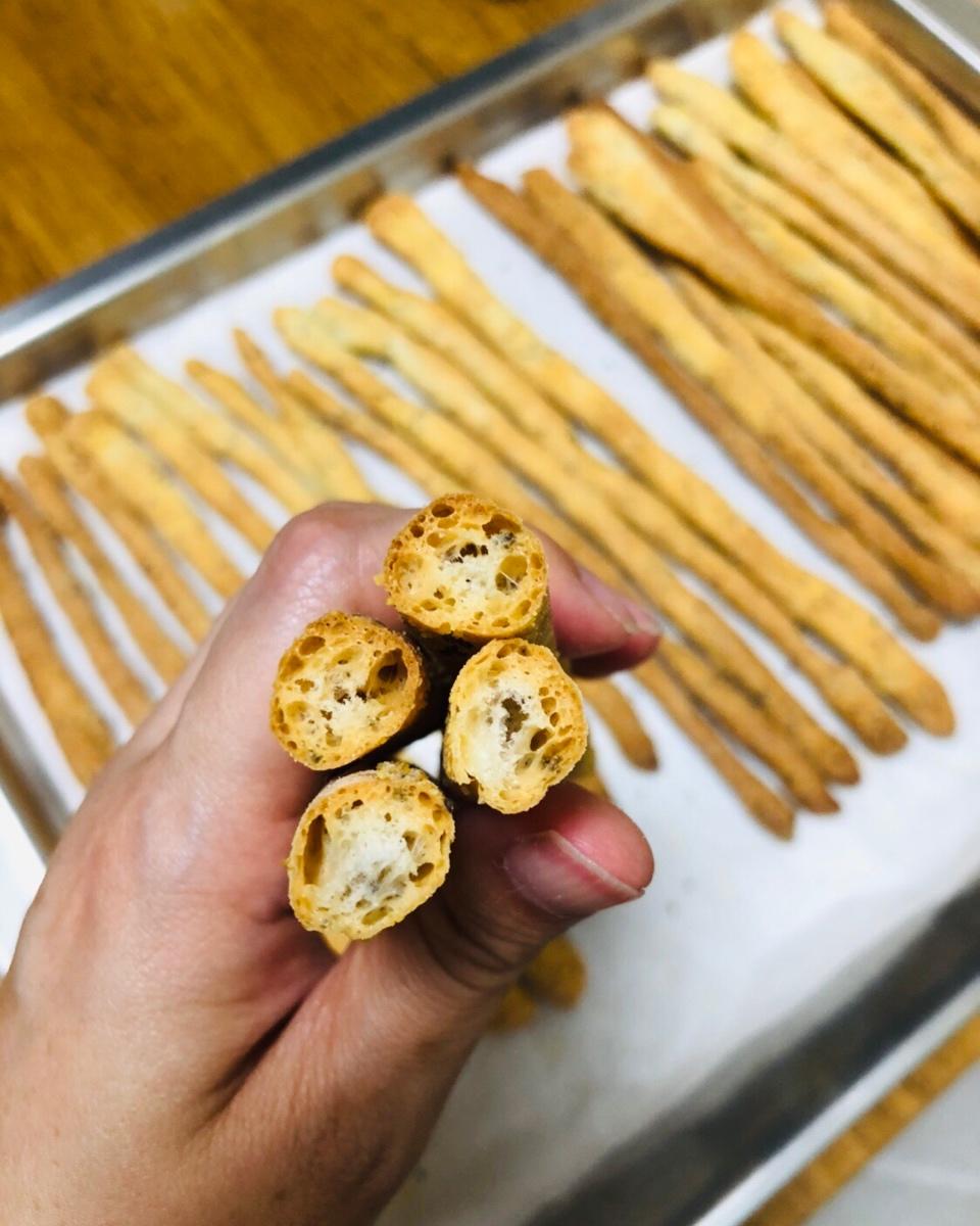 消耗天然酵种-意大利橄榄油脆面包棒Grissini