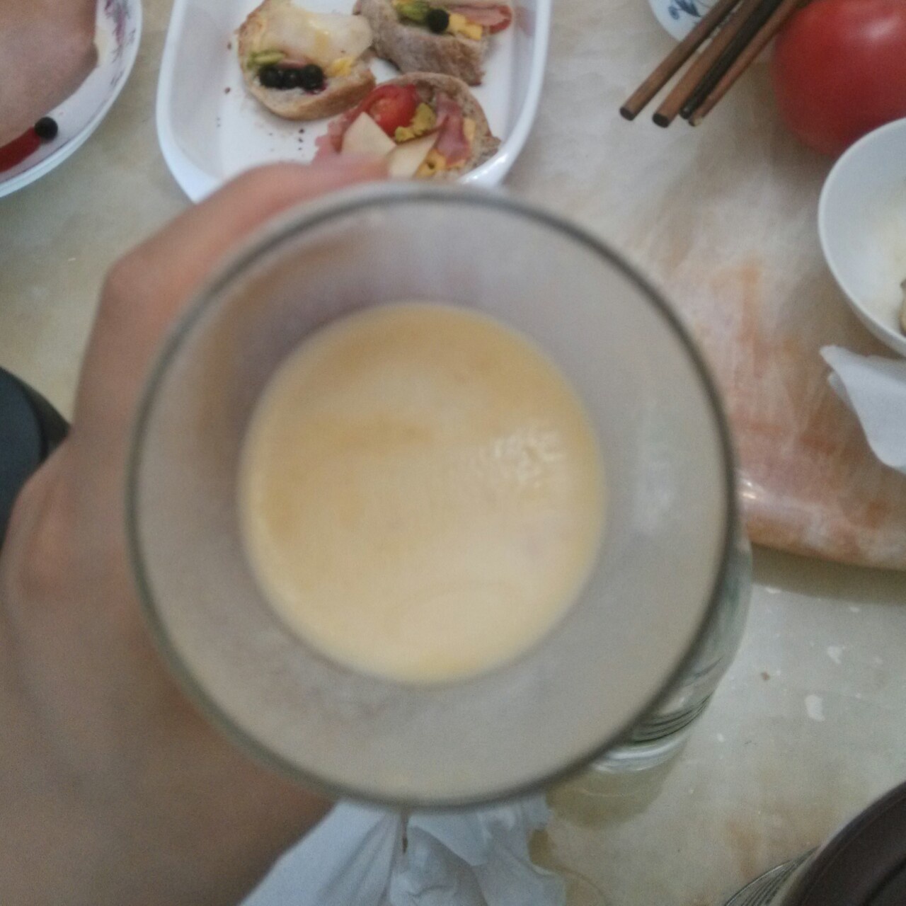 牛油果香蕉奶昔