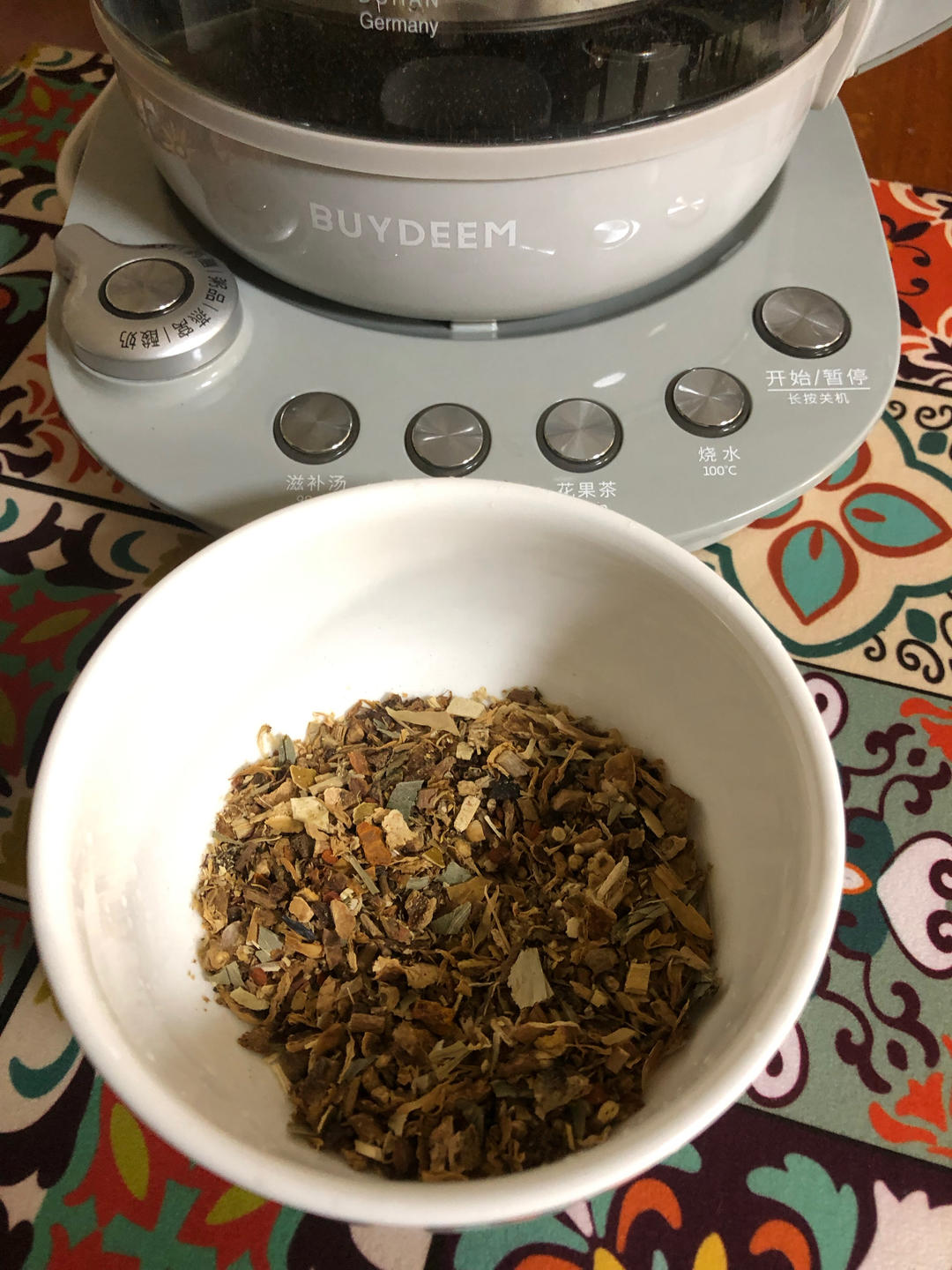 百合莲子汤【蒸炖锅食谱12月】