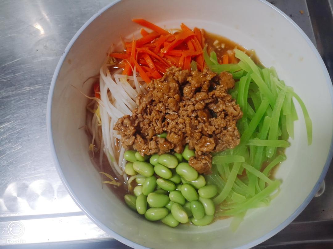 炸酱面