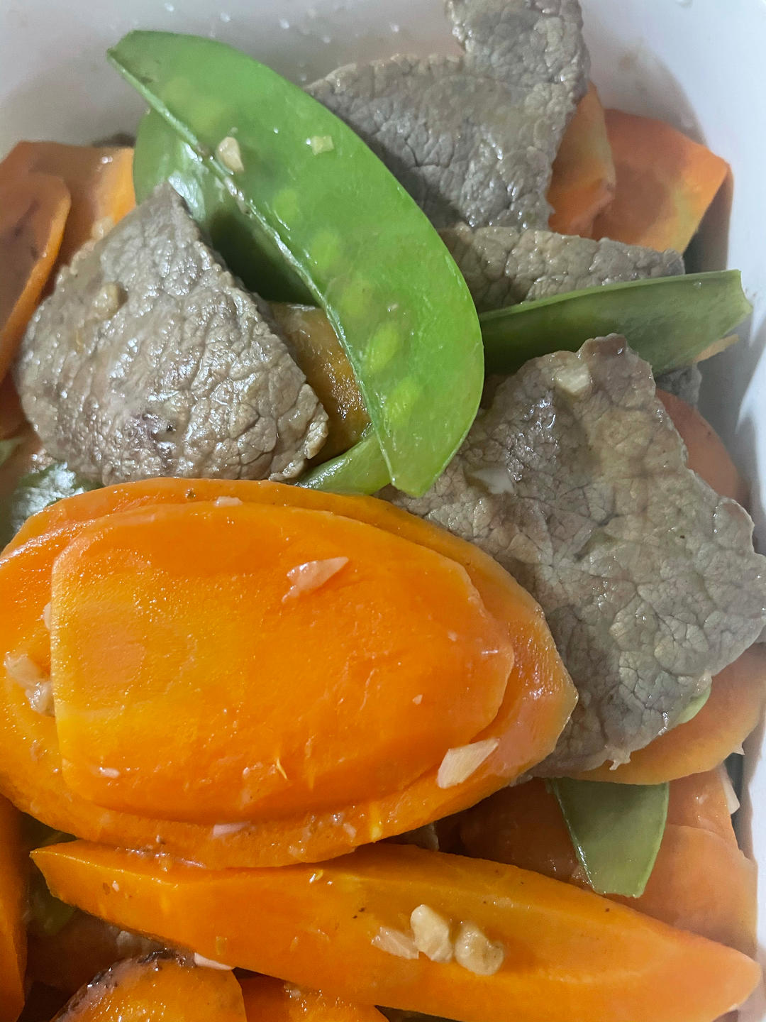 嫩炒牛肉片～～简单快手菜