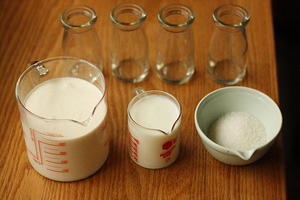 自制酸奶--松下IH电饭煲AC071的做法 步骤2