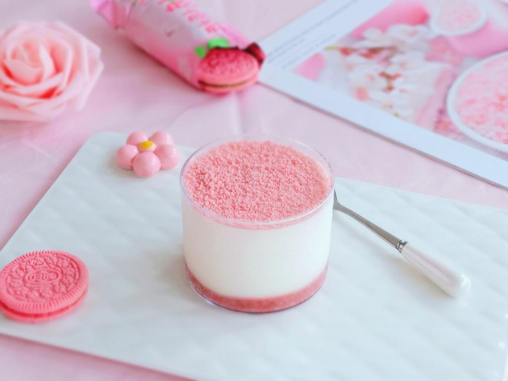 樱花奥利奥慕斯杯