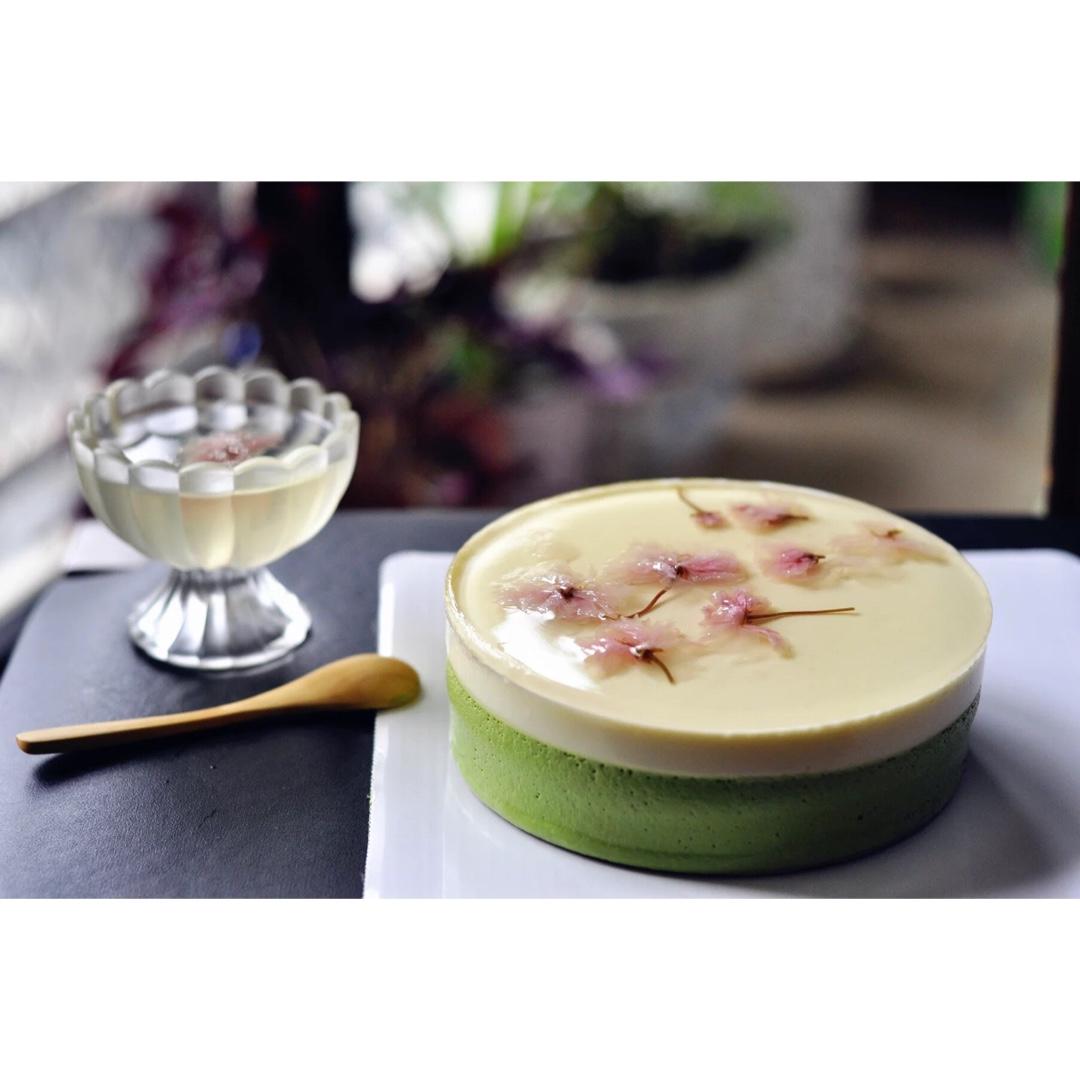 樱花渐变慕斯蛋糕（6寸）