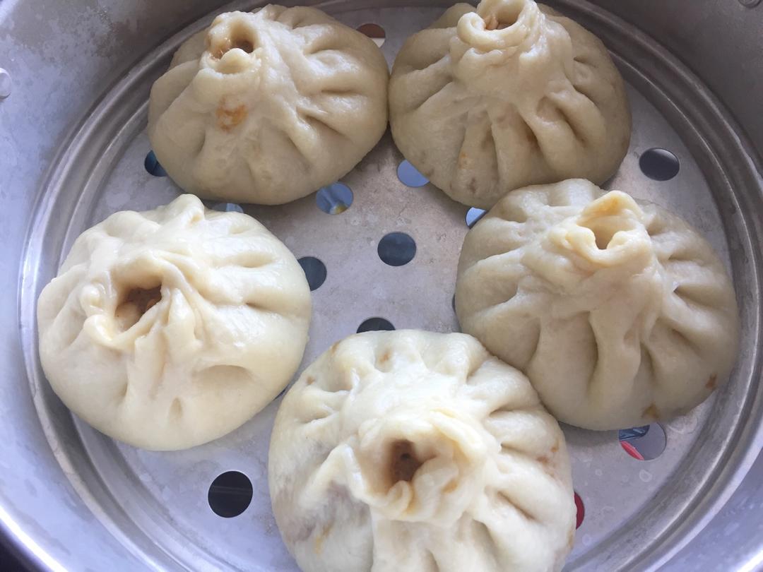 鲜肉包子