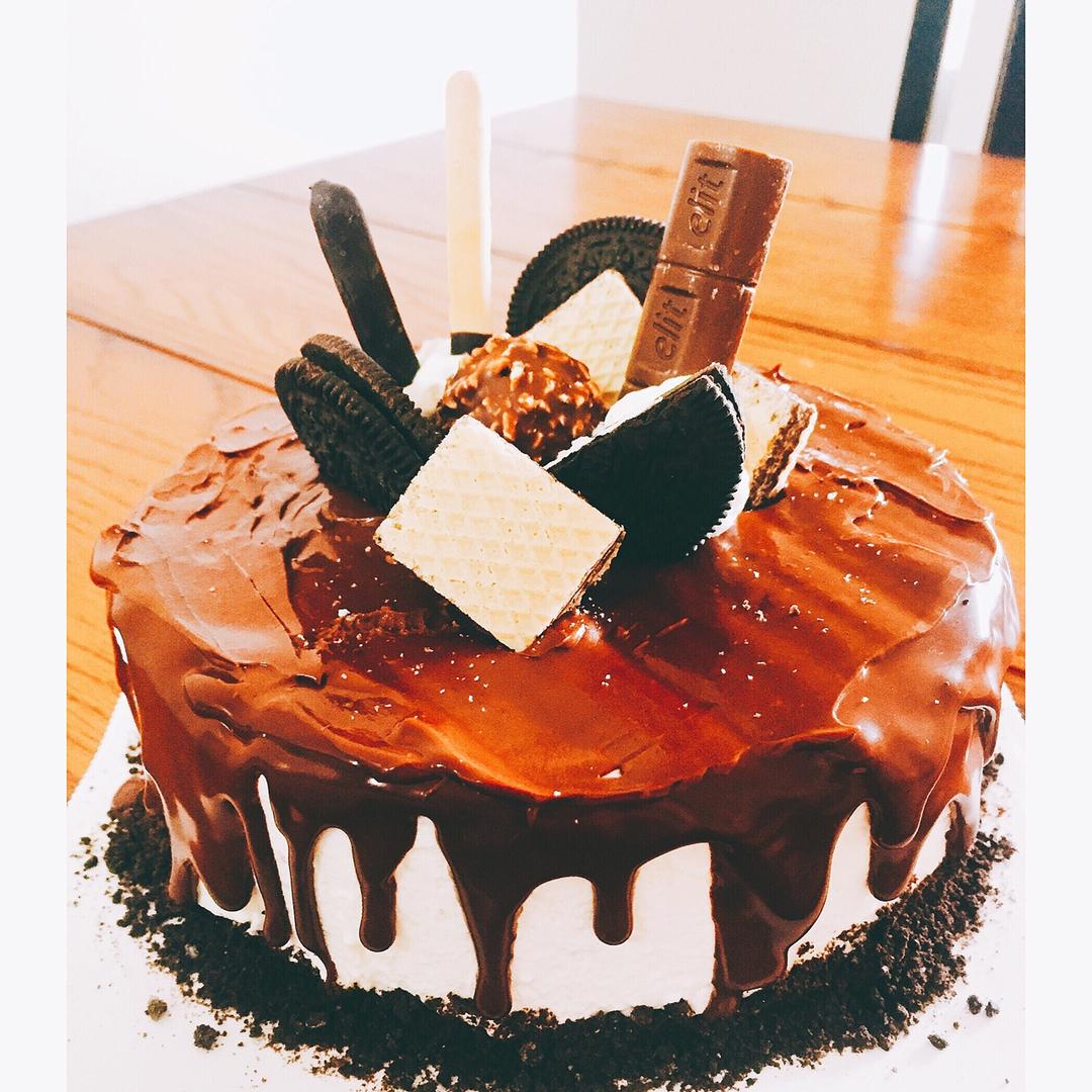 风靡欧美的滴落蛋糕~巧克力盛宴dripping cake