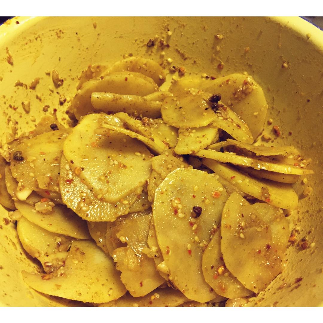 兰州风味麻辣土豆片（又名：通渭路土豆片、马三洋芋片）