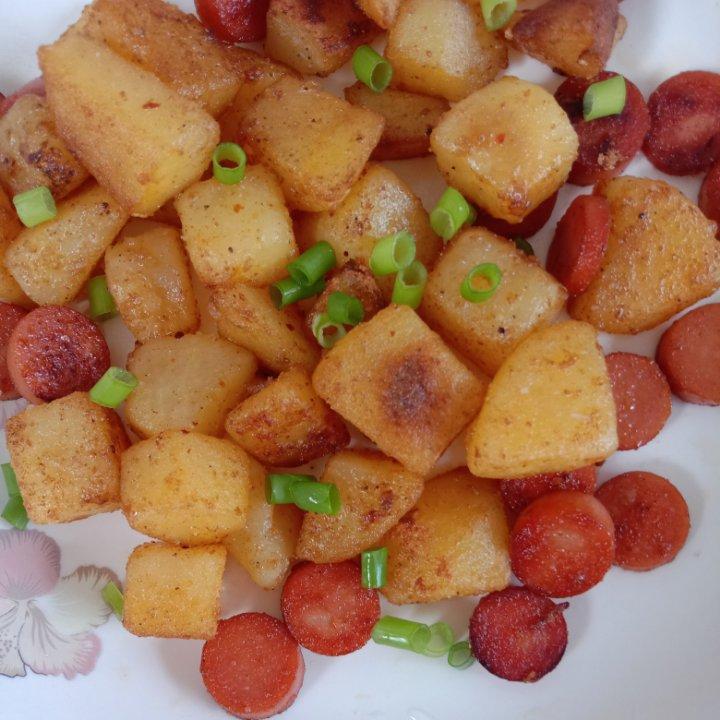 香辣孜然火腿土豆丁