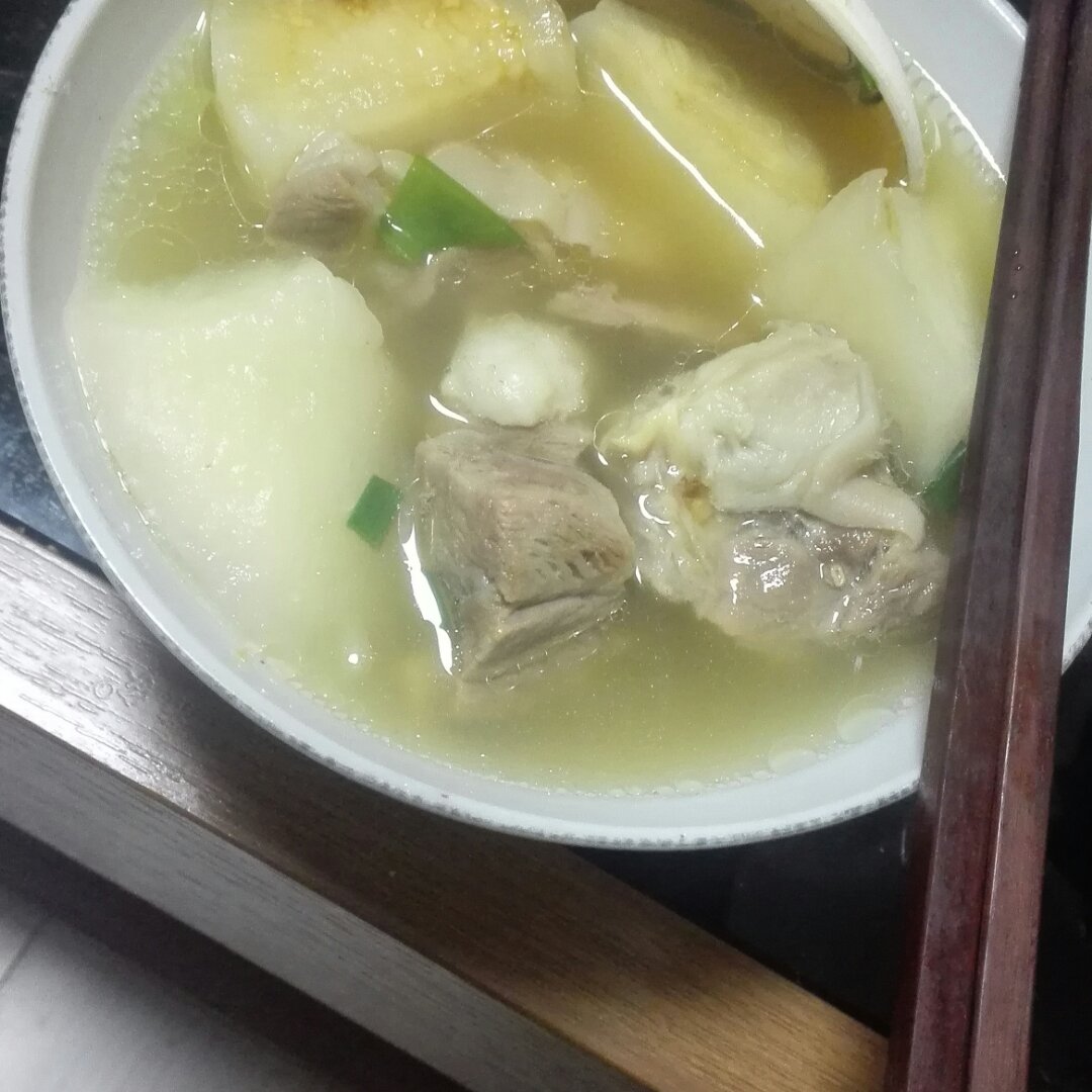 羊肉炖白萝卜