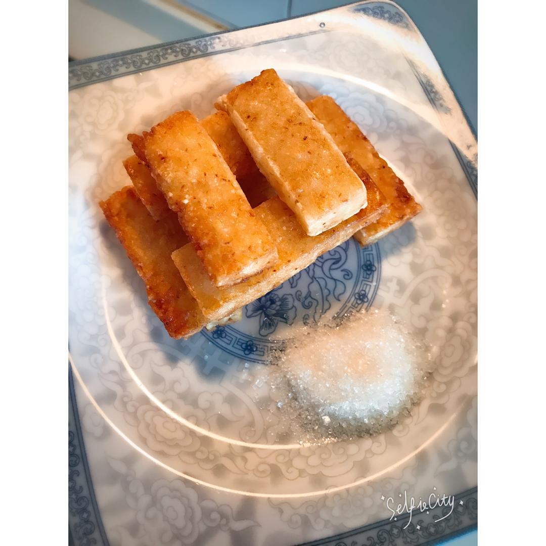 糯米糍粑---江南人叫它糍饭糕！