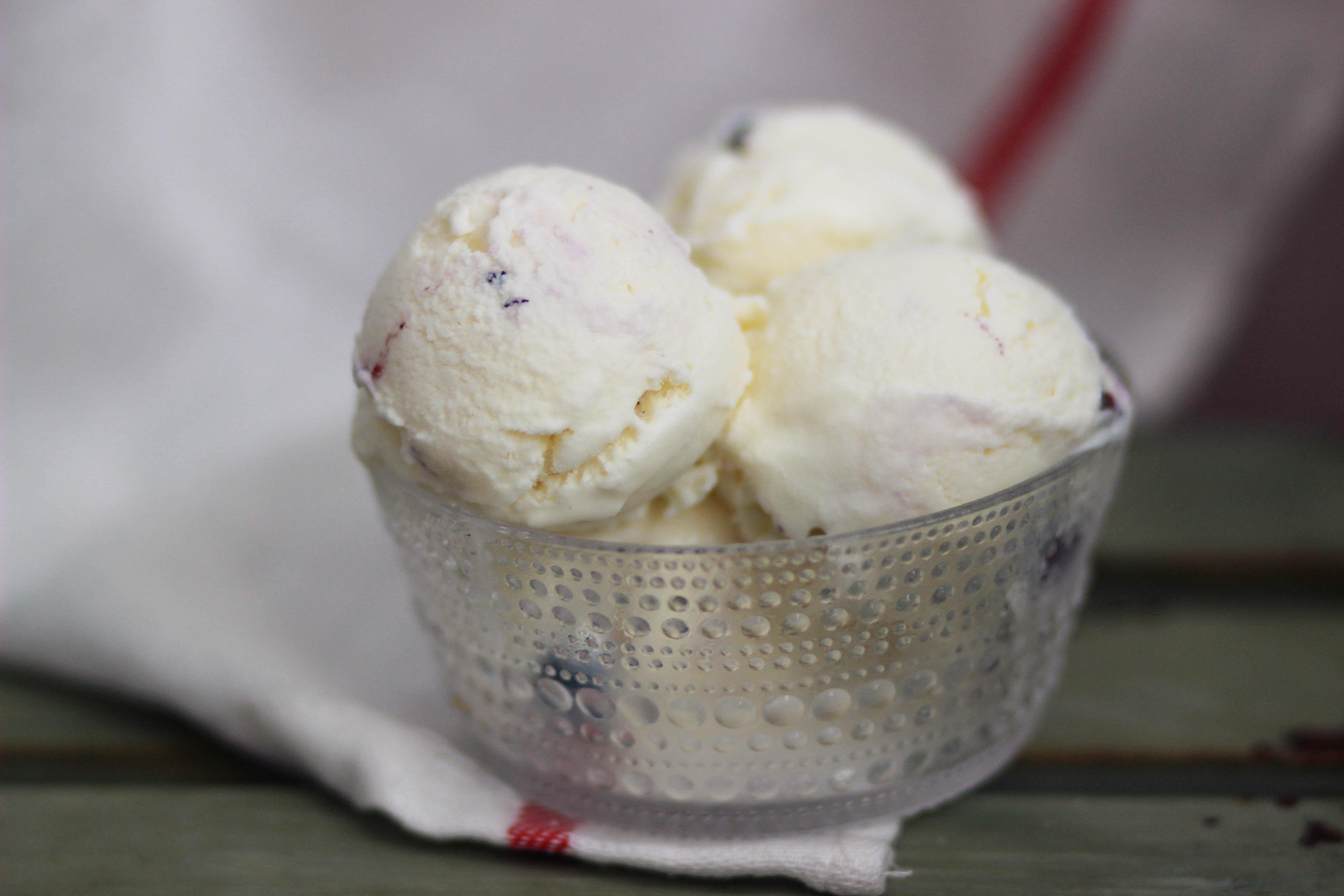 蓝莓乳酪冰淇淋