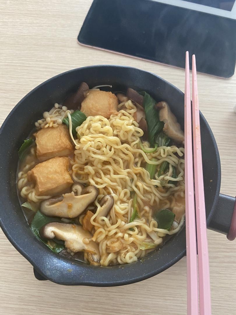韩国辣酱汤面（辛拉面）