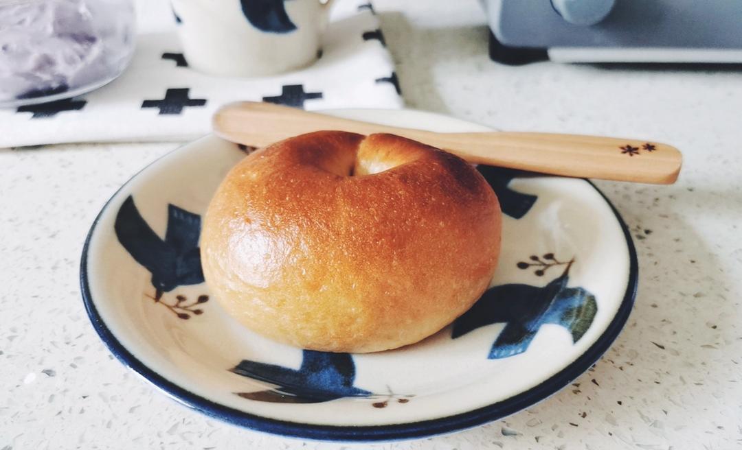 芋泥奶茶贝果🥯
