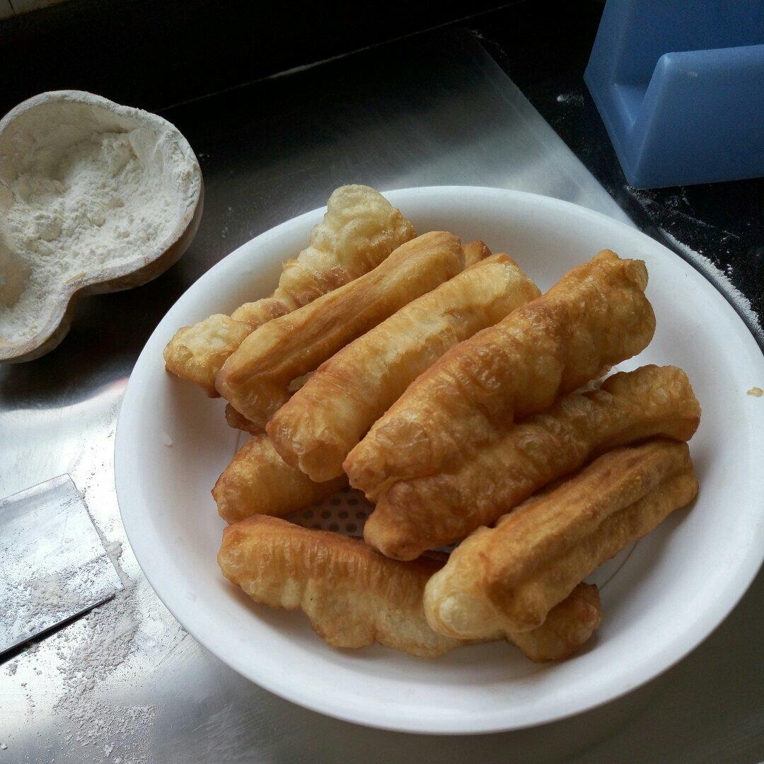 自制蓬松酥脆大油条