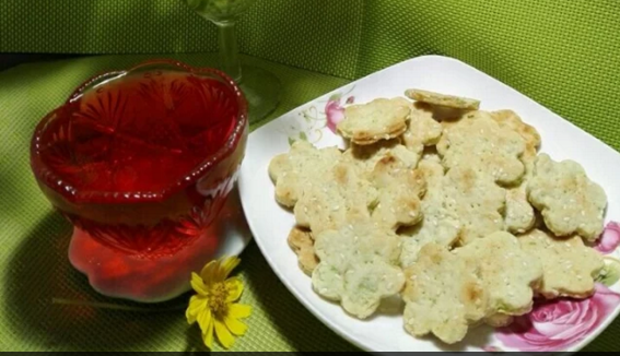 不用烤箱也能做饼干！很纯净，很能安抚你的胃～DIY苏打饼干 • 圆满素食