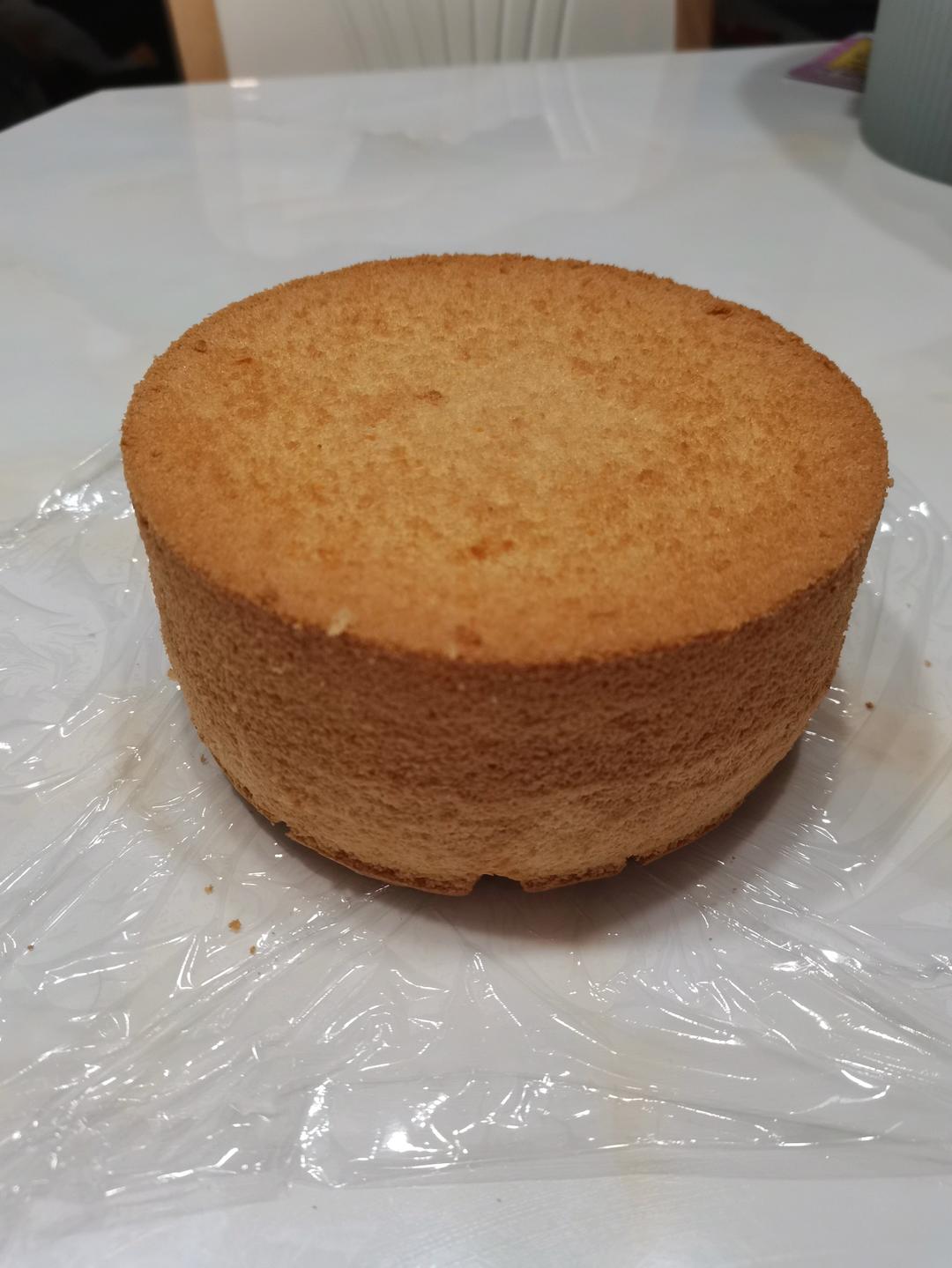 六寸戚风蛋糕