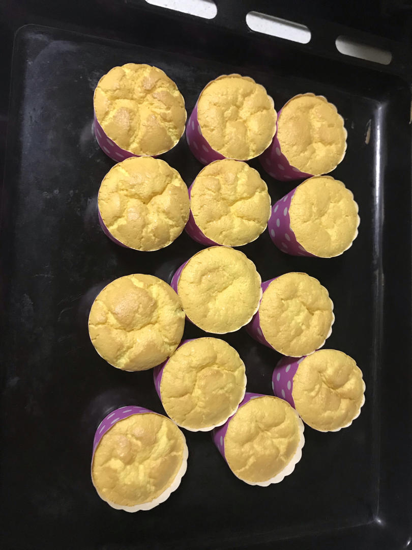 消耗淡奶油---淡奶油戚风蛋糕